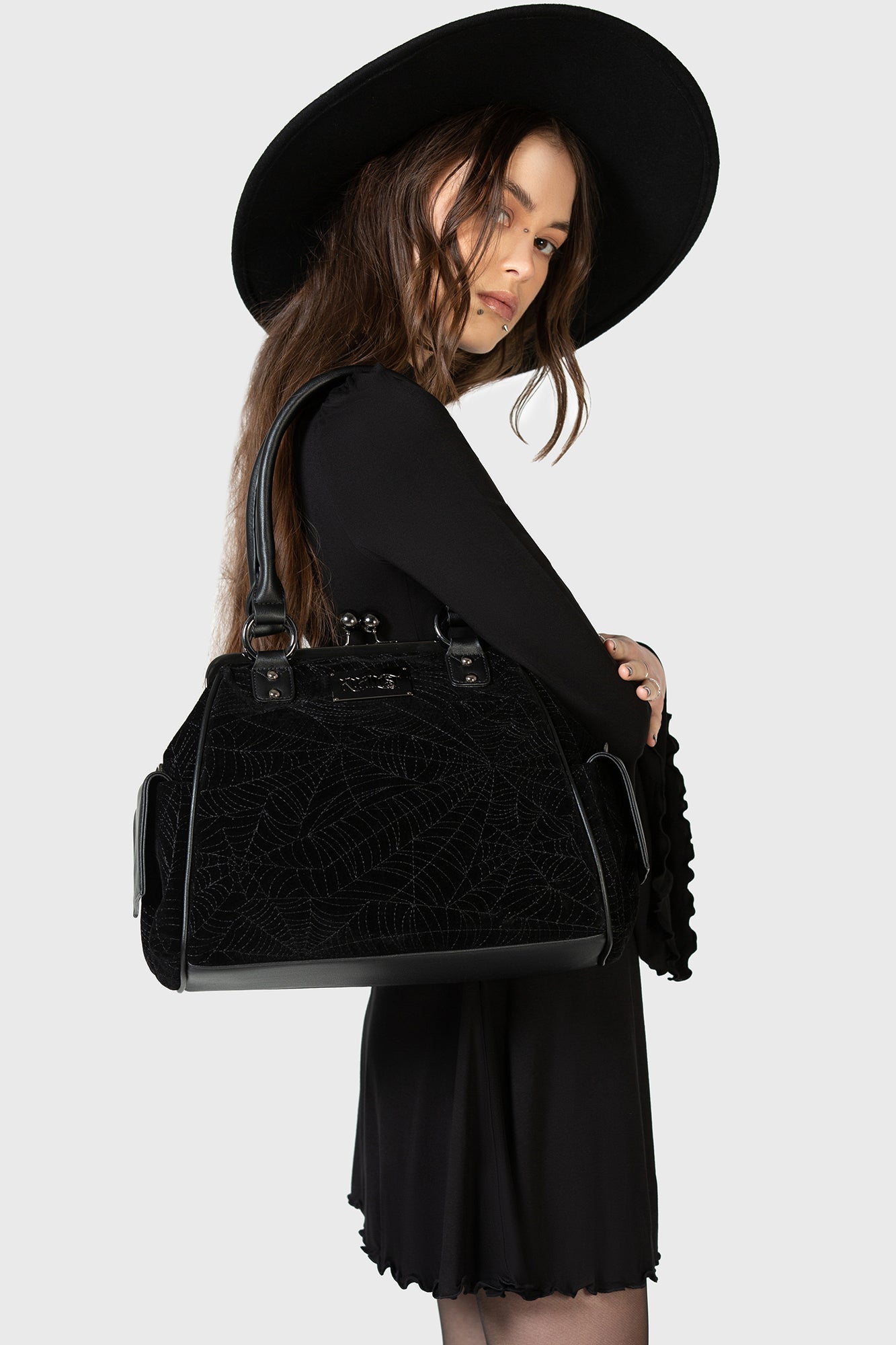 Velvet Spiderweb Handbag with Detachable Strap – KIHILIST Ceaseless Night