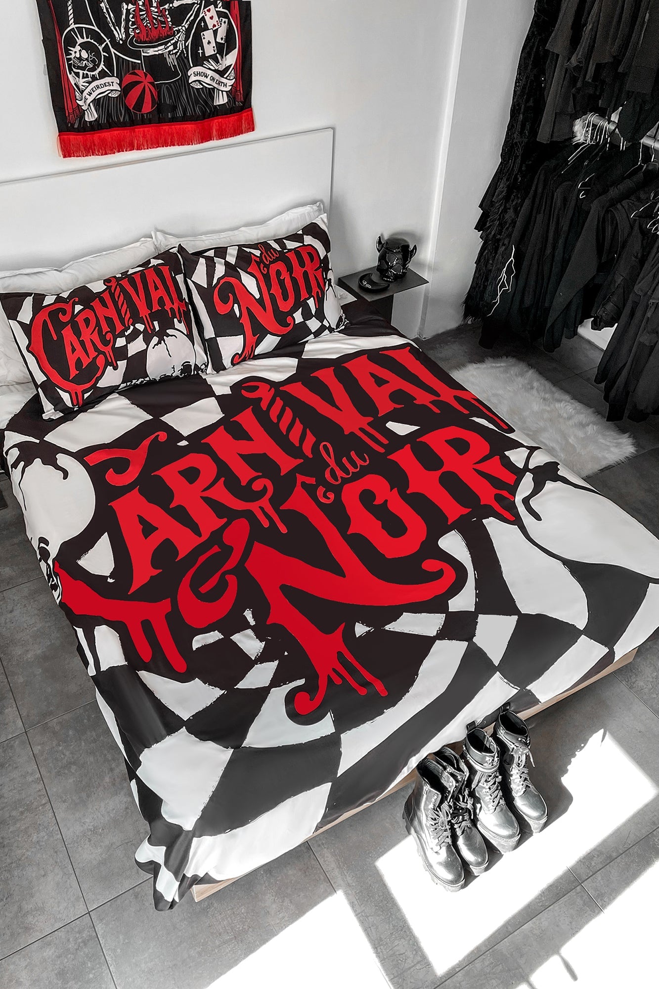 Killstar Carnival Red & Black Reversible Bedding Set