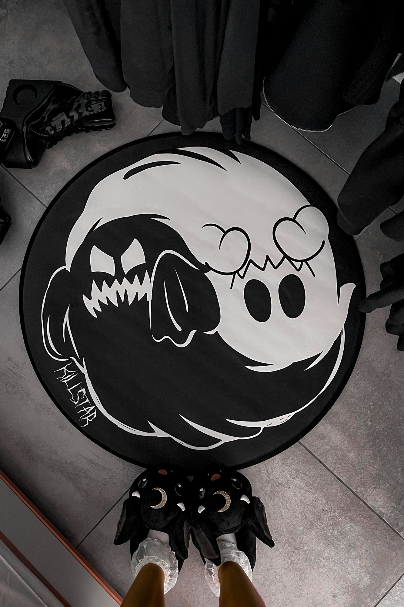 KILLSTAR Boo Eek Round Rug - Soft Non-Slip 35" Halloween Decor