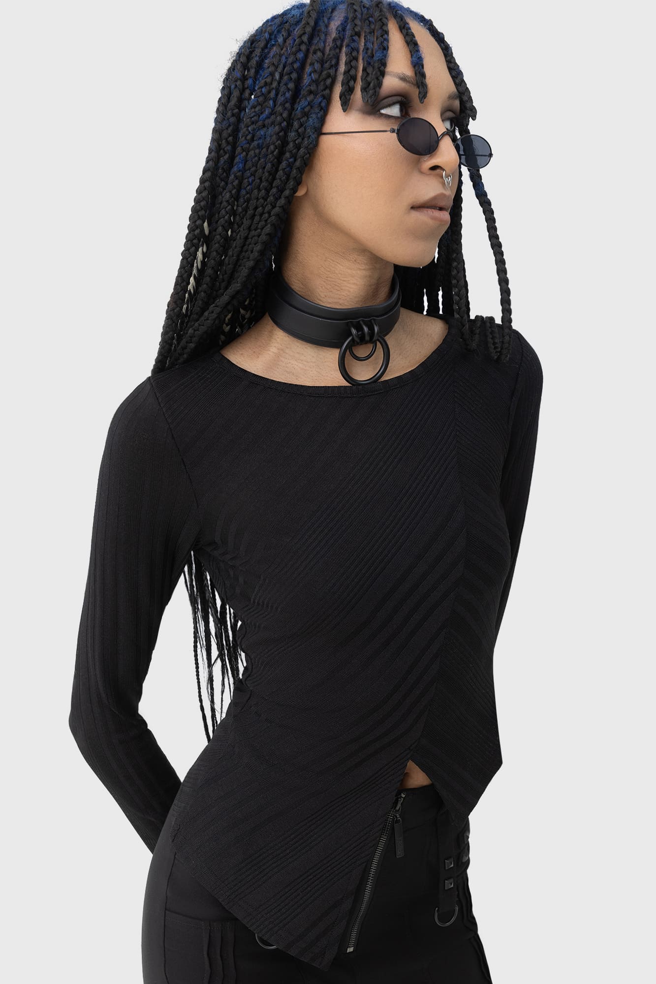 KIHILIST Ribbed Stretch Asymmetric Hem Top